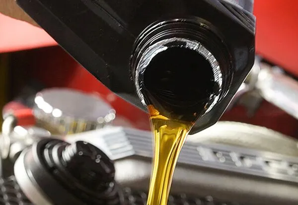 Oil Change Service Guide: Everything You Should Know About Your Car’s Oil